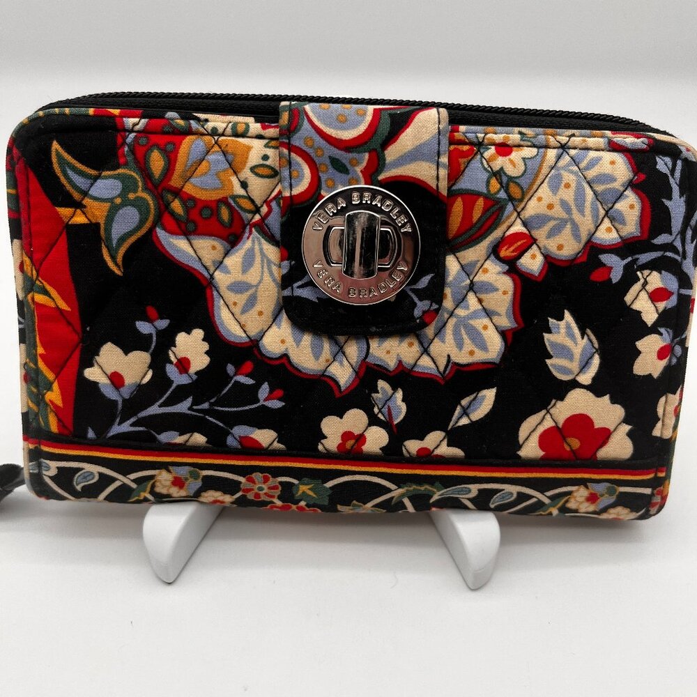 Vera Bradley Parisian Black Paisley Quilted Turnlock Wallet Cotton Floral